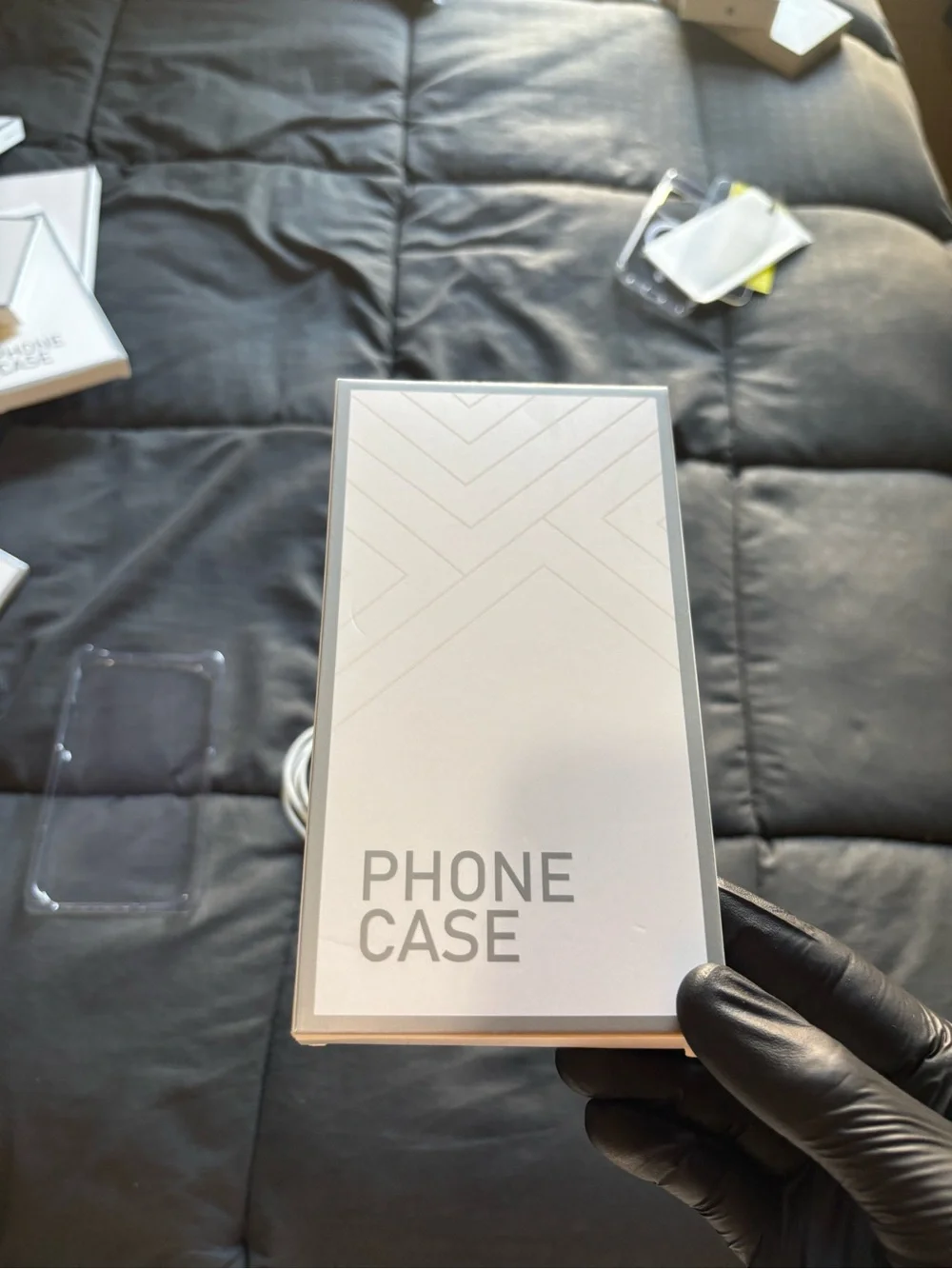 Apple iPhone 17pro MagSafe & Screen Protector Bundle !!